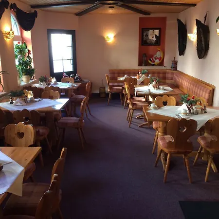 Πανσιόν Zum Bauernstuebl