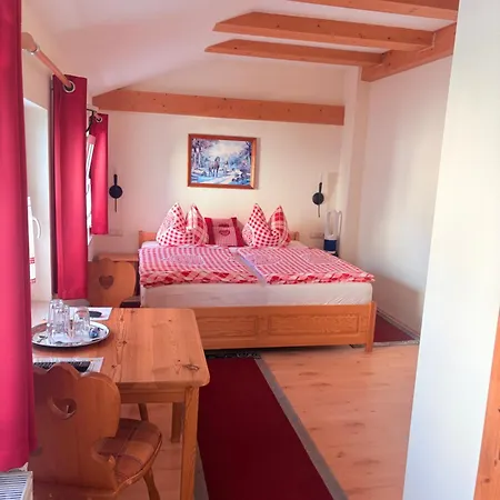 Zum Bauernstuebl 3* Meerane